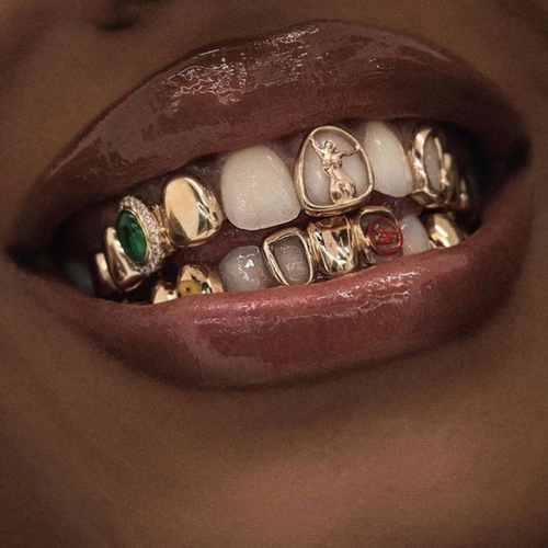 Top 5 des designs de grillz les plus tendance en 2024